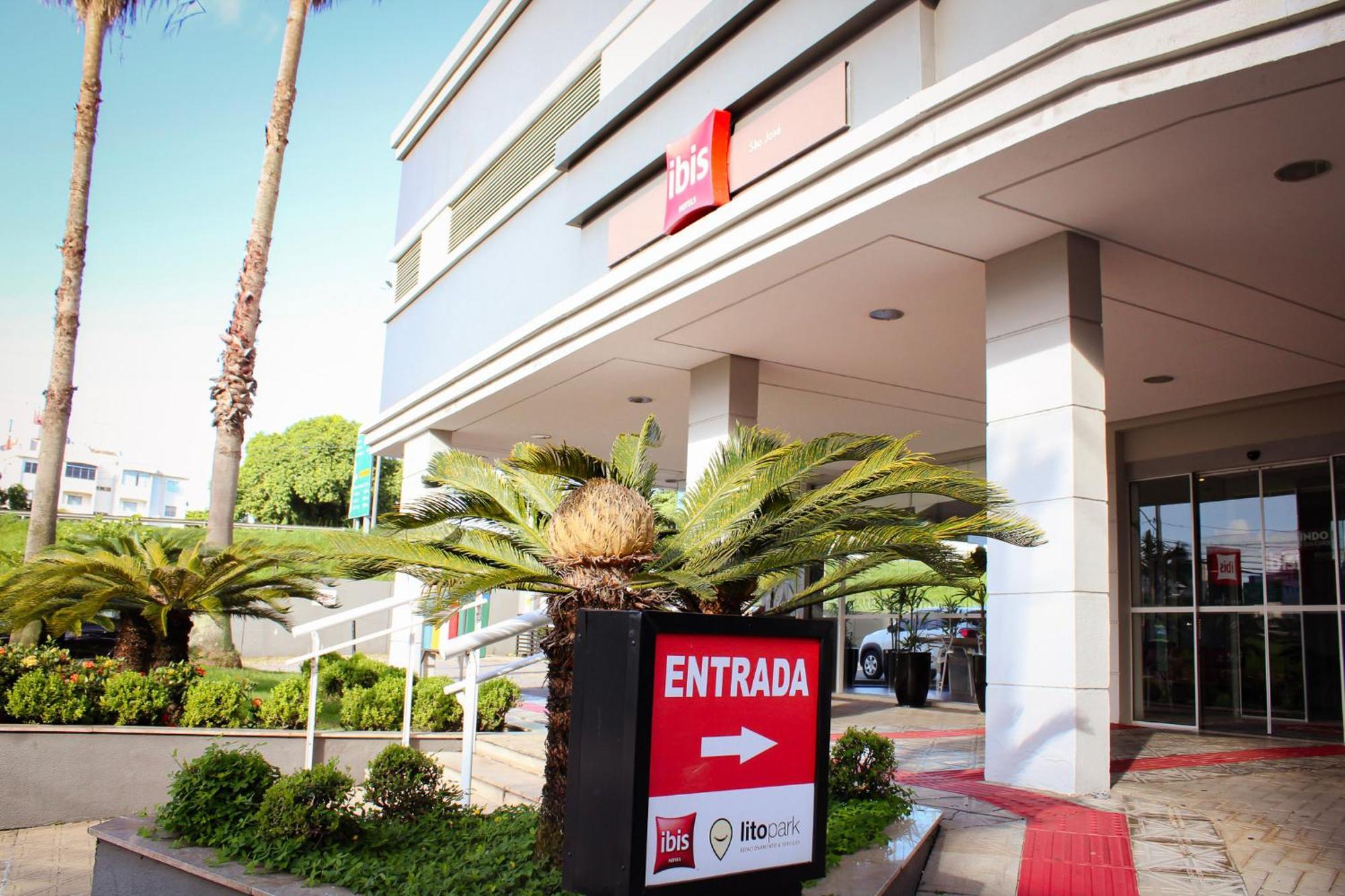 Ibis Sao Jose Hotel Sao Jose  Exterior foto